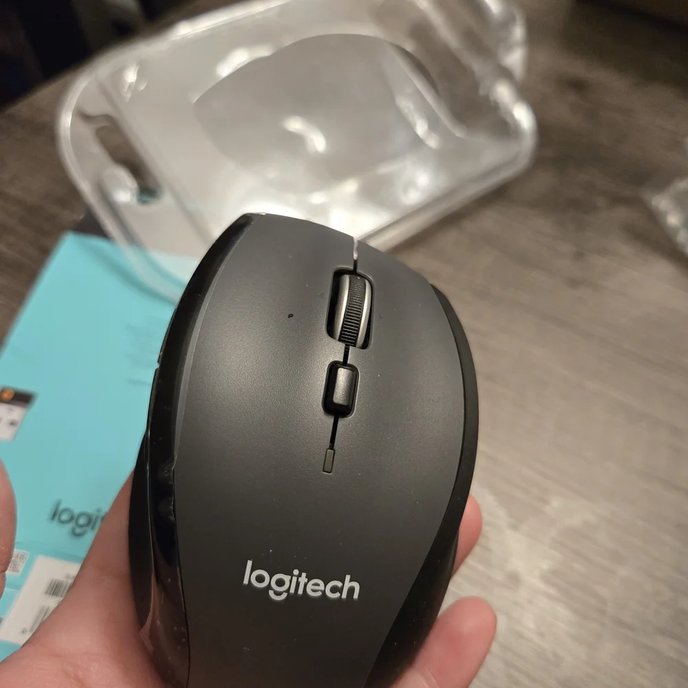 Logitech M705 Marathon Wireless Laser Mouse Gray/Black with Unifying Receiver